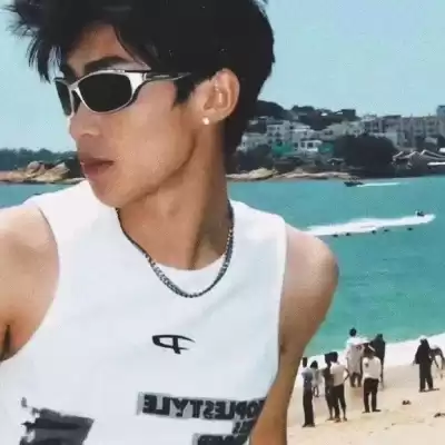 袁纪颖